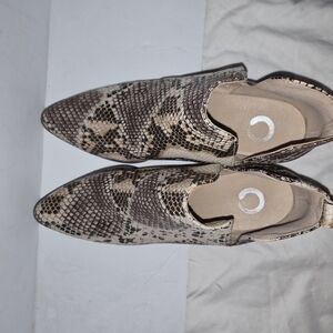 Snakeskin Patterned Ankle Boots Booties Sz 9